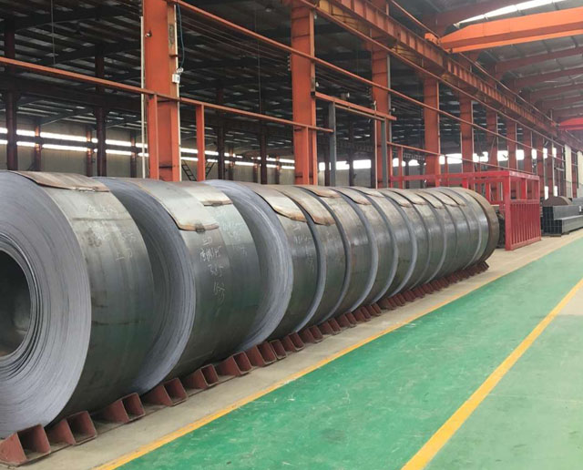 浦北方矩管生产母材